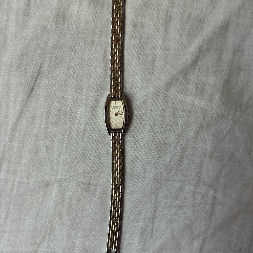 Citizen Gold and Silver Watch with White Dial
